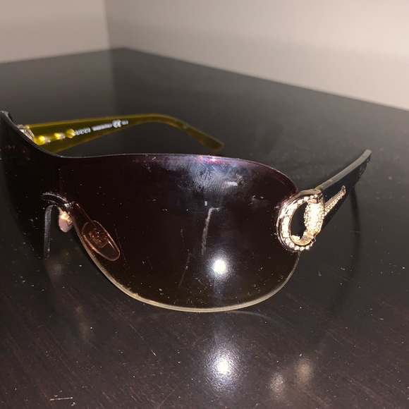 Gucci Sunglasses - Picture 3 of 3